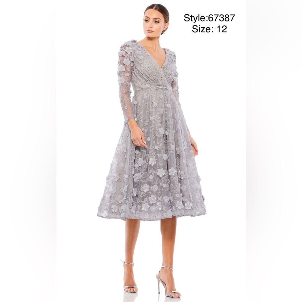 Floral embellished lace A-line cocktail dress